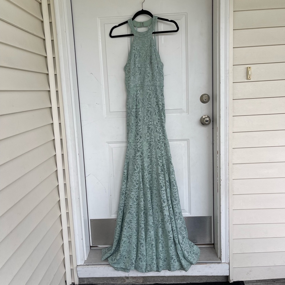 Beautiful sage sparkly lace maxi prom dress - Picture 2 of 16